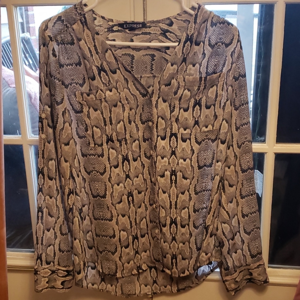 Beautifully crafted blouse